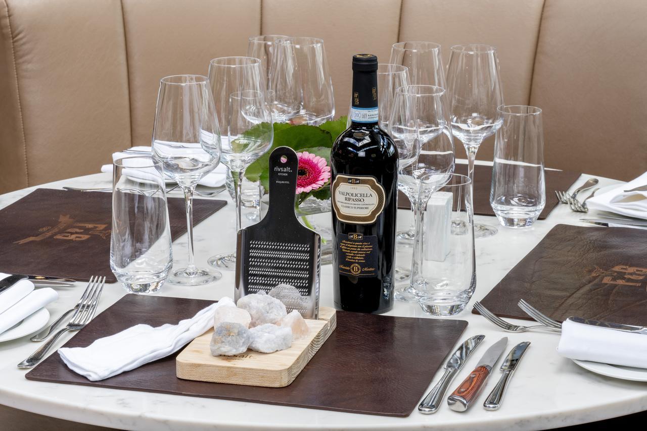 The Johnstown Estate Hotel Enfield Ngoại thất bức ảnh